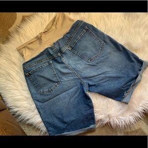 Old navy long maternity shorts size 10 regular